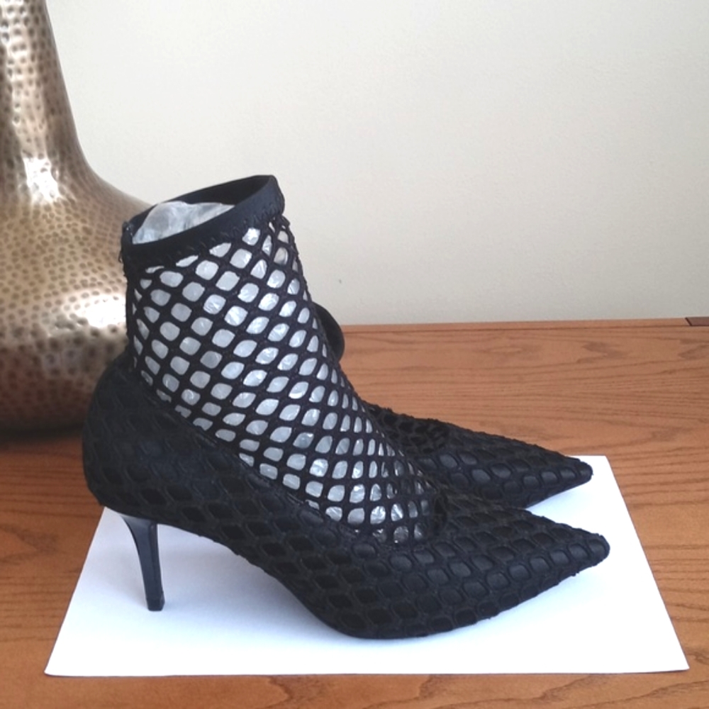 Gorgeous Zara Black Fishnet and Satin Trim Kitten Ankle Heel Boots 7.5 (38) - Picture 2 of 16